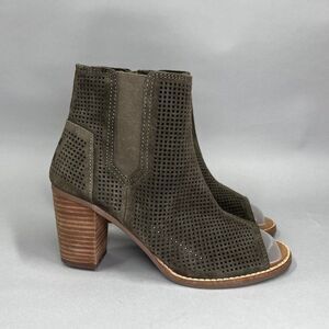 Toms Ankle Boots Women's Size 5.5 Forest Green‎ Perforated Suede Heeled Booties